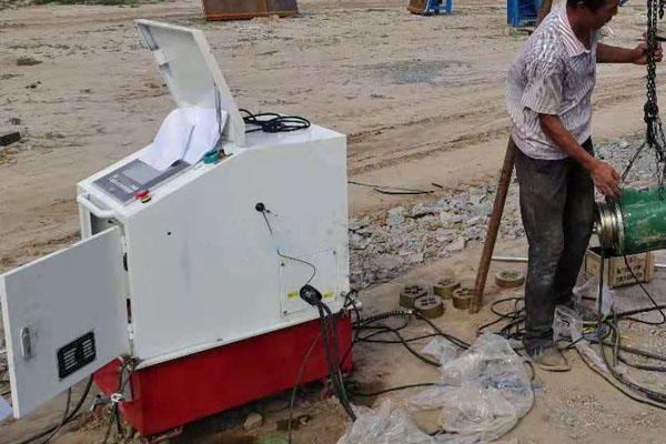 張拉施工鋼絞線滑絲斷絲怎么辦？智能張拉設備家有妙招！